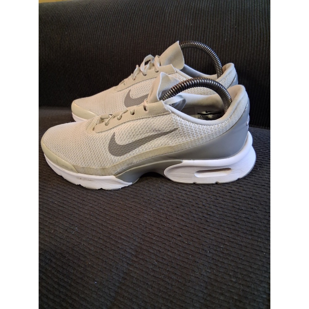 Nike Air Max Jewell Light Bone Size 8.5   896194-002‎